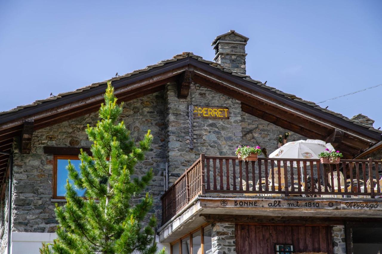 Hotel & Restaurant Perret - Mountain People Valgrisenche Exterior photo